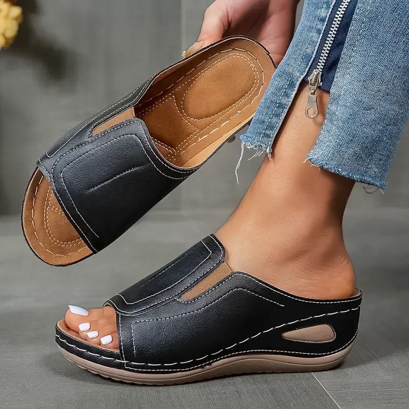 Ayla Lift Sandals