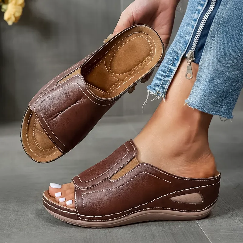 Ayla Lift Sandals