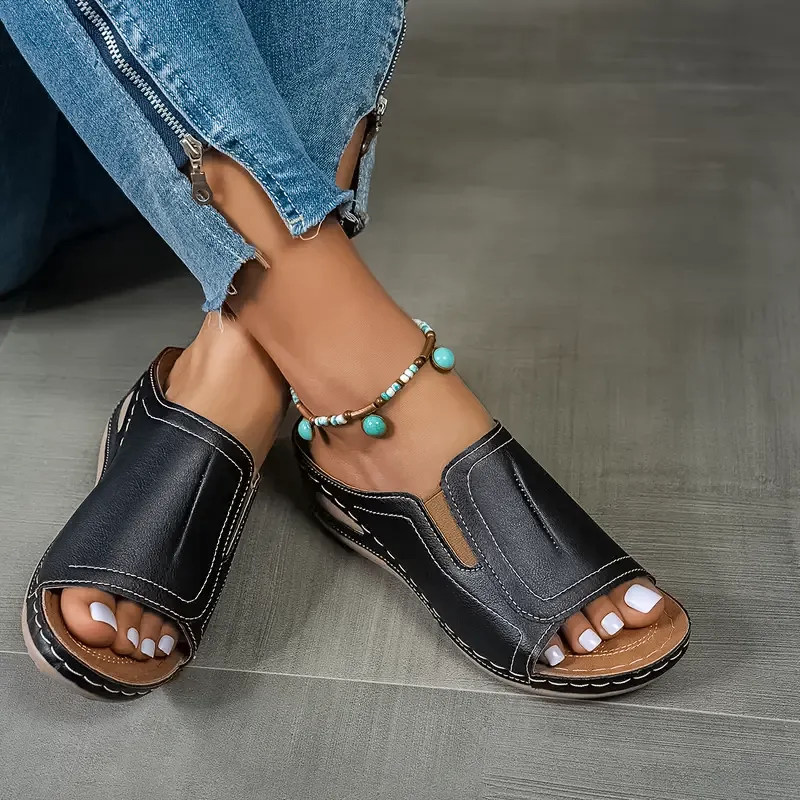 Ayla Lift Sandals