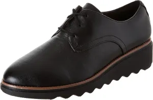 Clarks Womens Sharon Rae Lace-Up Leather Oxfords