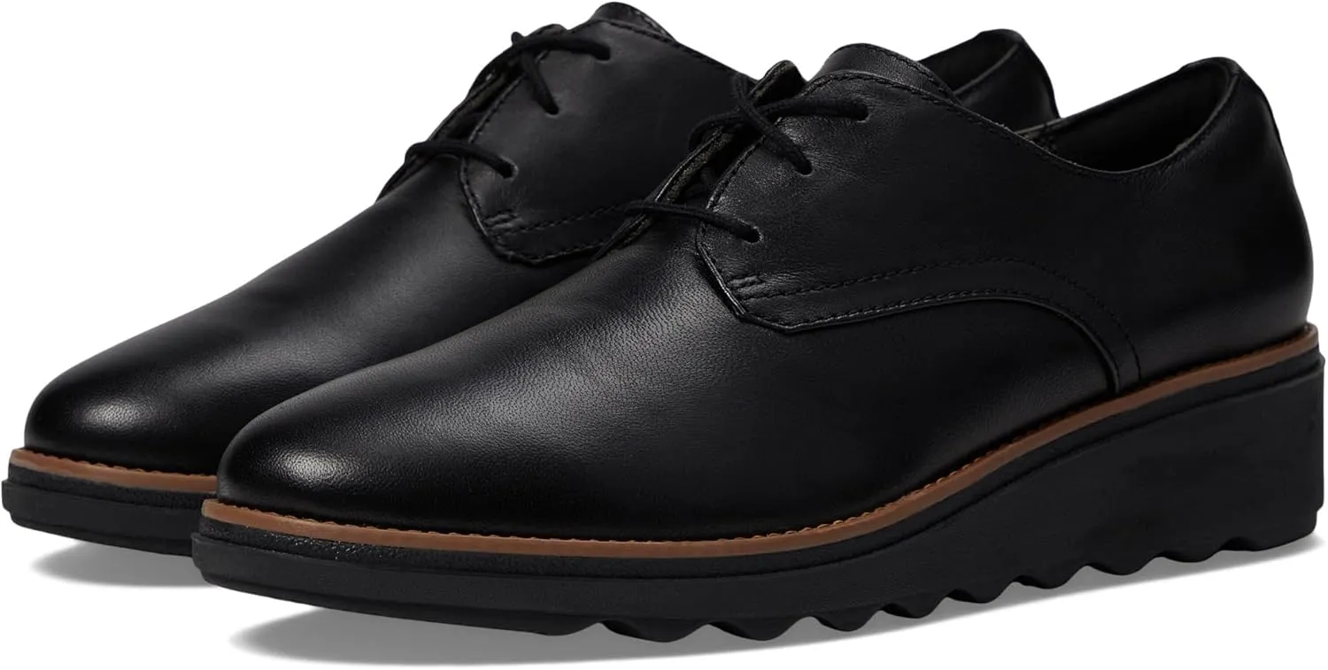 Clarks Womens Sharon Rae Lace-Up Leather Oxfords