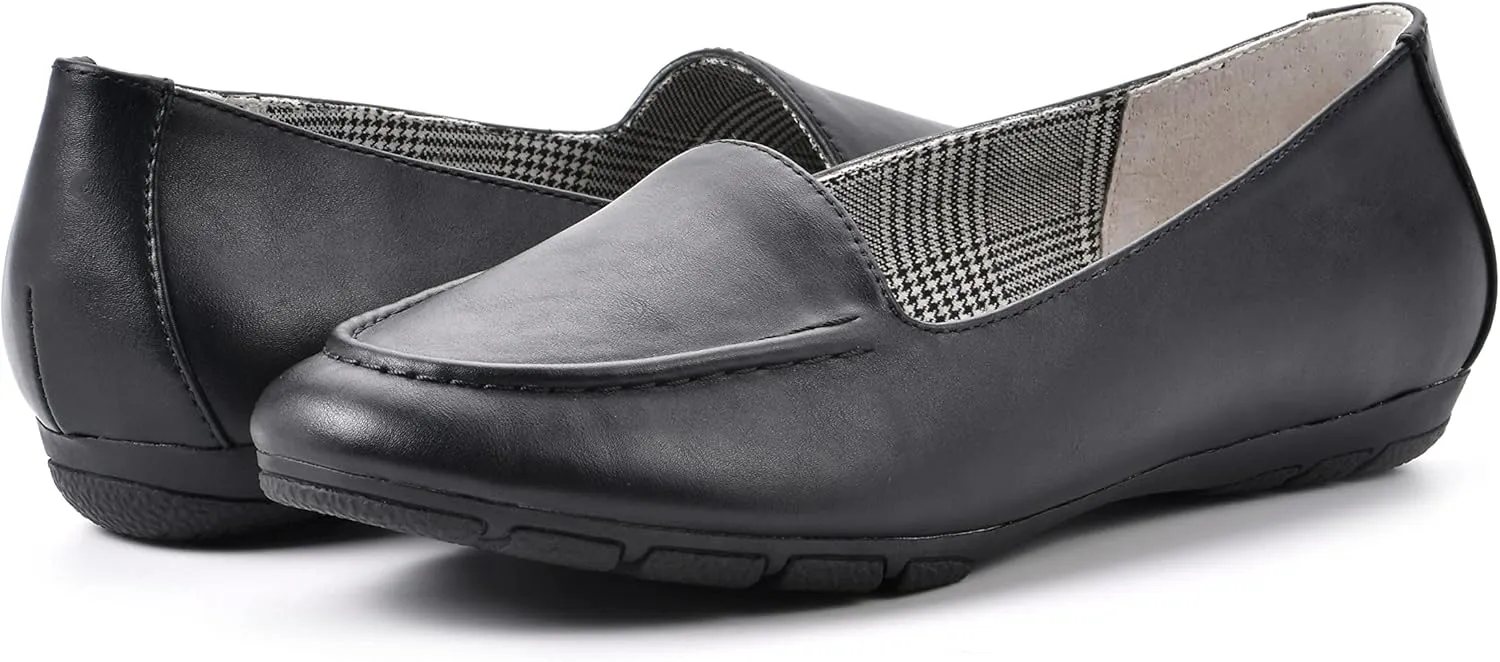 CLIFFS BY WHITE MOUNTAIN Women's Gracefully Tailored Loafer Flat