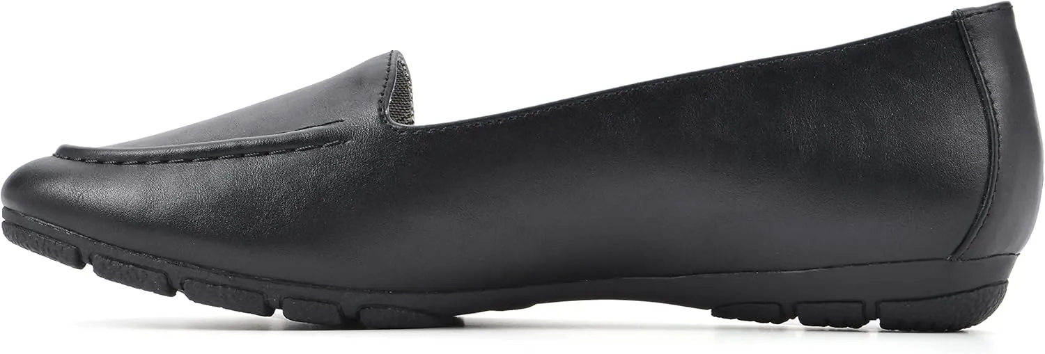 CLIFFS BY WHITE MOUNTAIN Women's Gracefully Tailored Loafer Flat