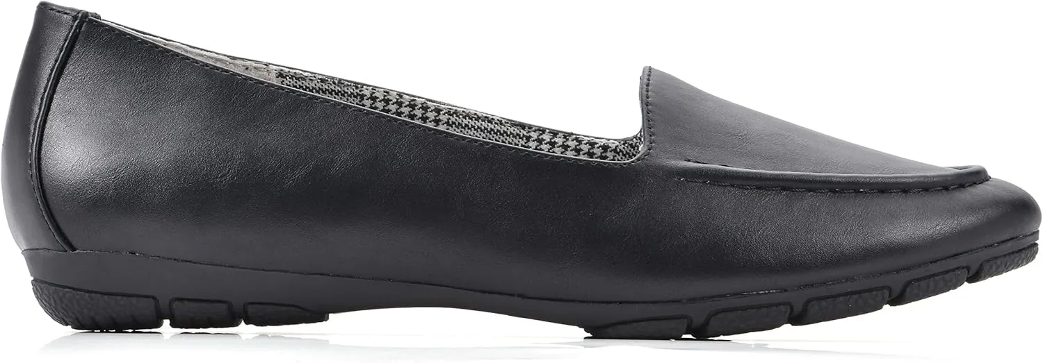 CLIFFS BY WHITE MOUNTAIN Women's Gracefully Tailored Loafer Flat