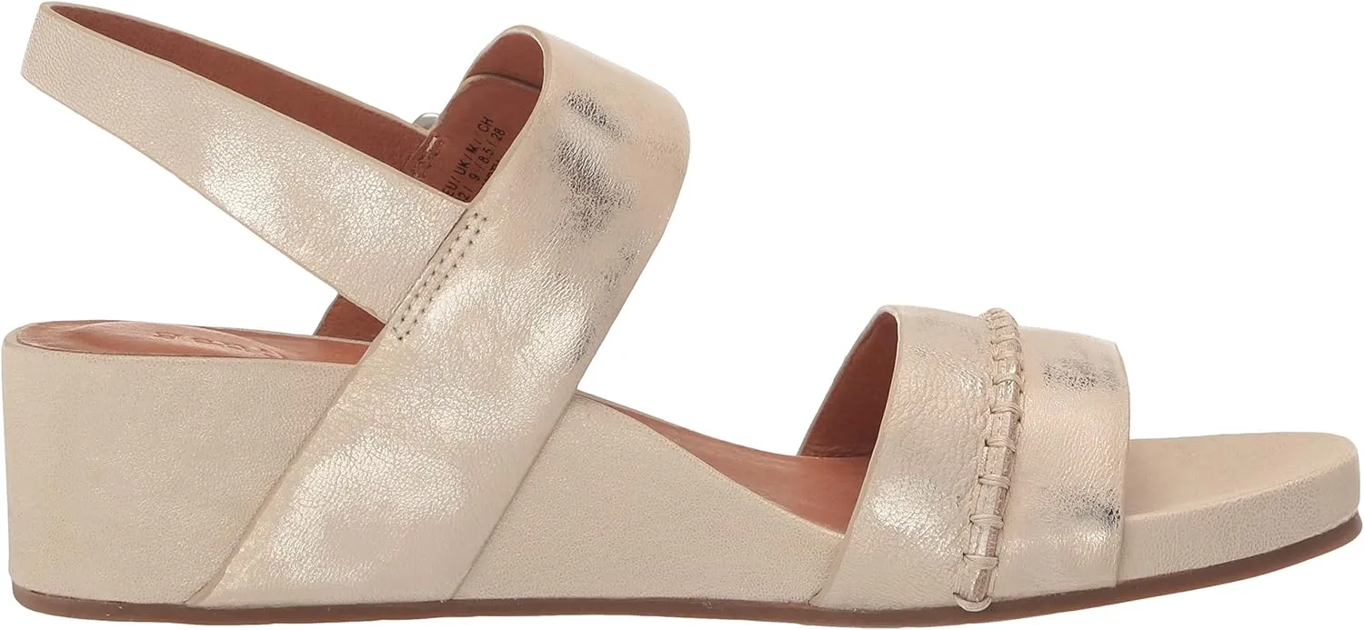 Gentle Souls by Kenneth Cole Women's Giulia Wedge Sandal
