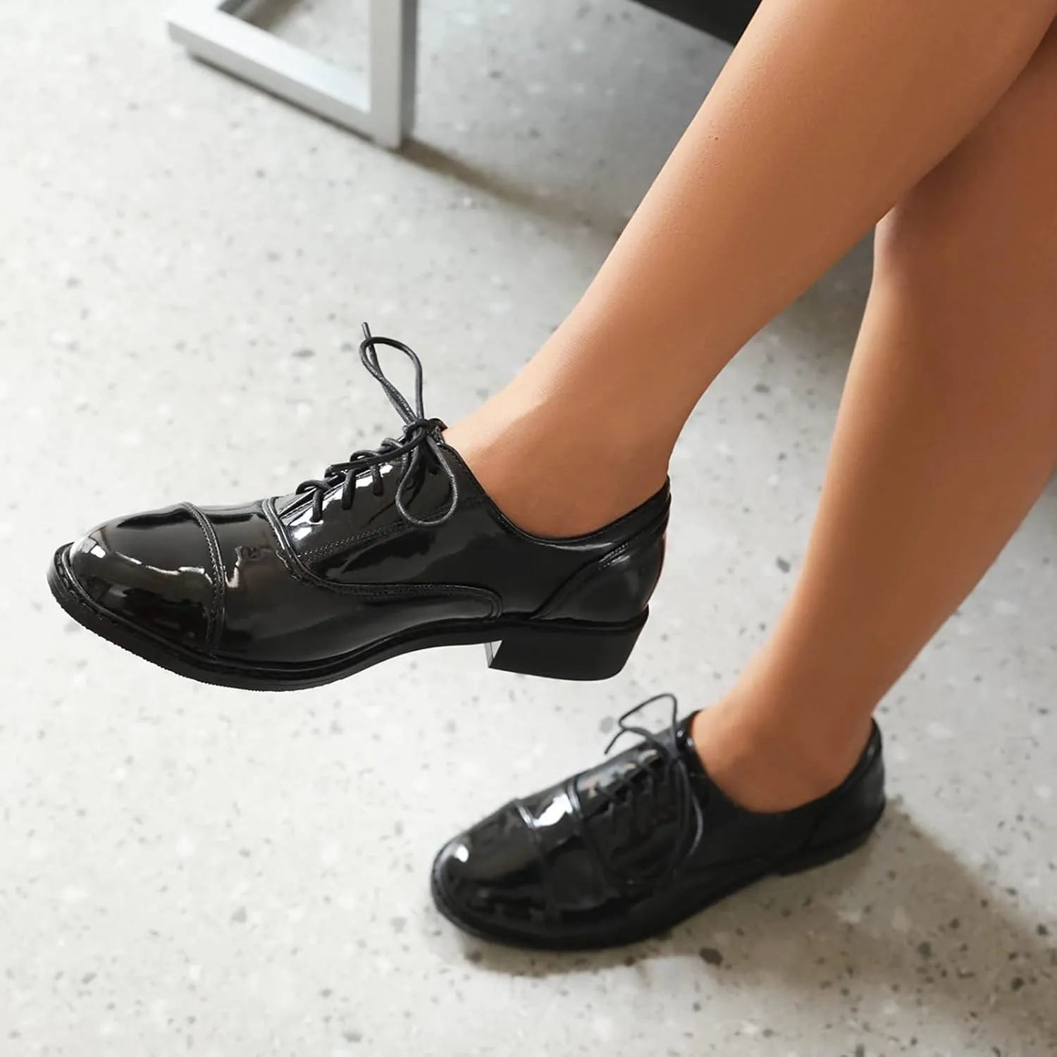 Gicoiz Footwear Womens Classic Round Toe Lace Up Oxfords Brogue Work Shoes