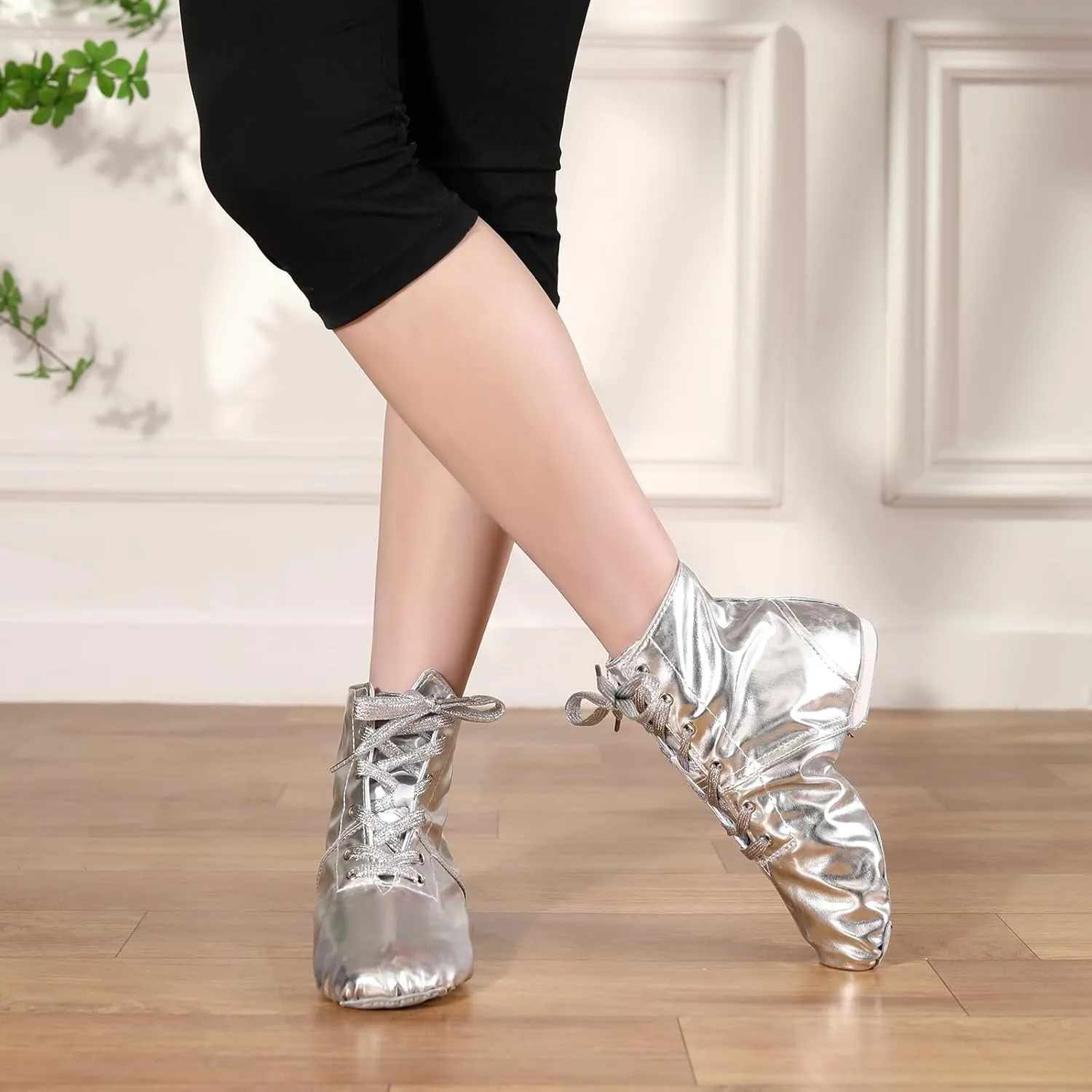 HIPPOSEUS Jazz Dance Boots with Lace up Split Sole Dance Shoes Modern Dance Practice Shoe for Women and Men