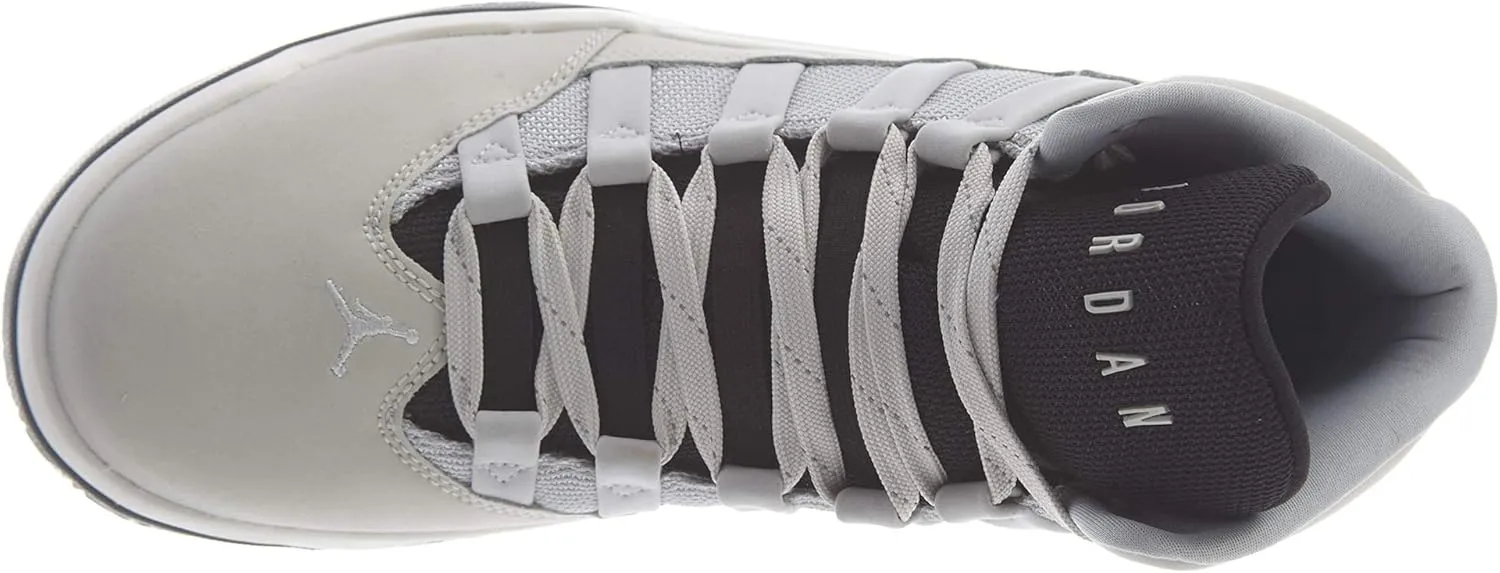 Jordan Men's Max Aura Basketball Shoe
