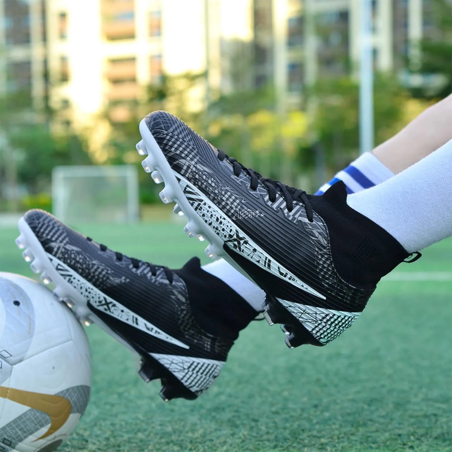 MEBAMY Men's Soccer Cleats Indoor Turf Lightweight Performance Training Soccer Shoes Soft Ground Athletic Football Boots Outdoor