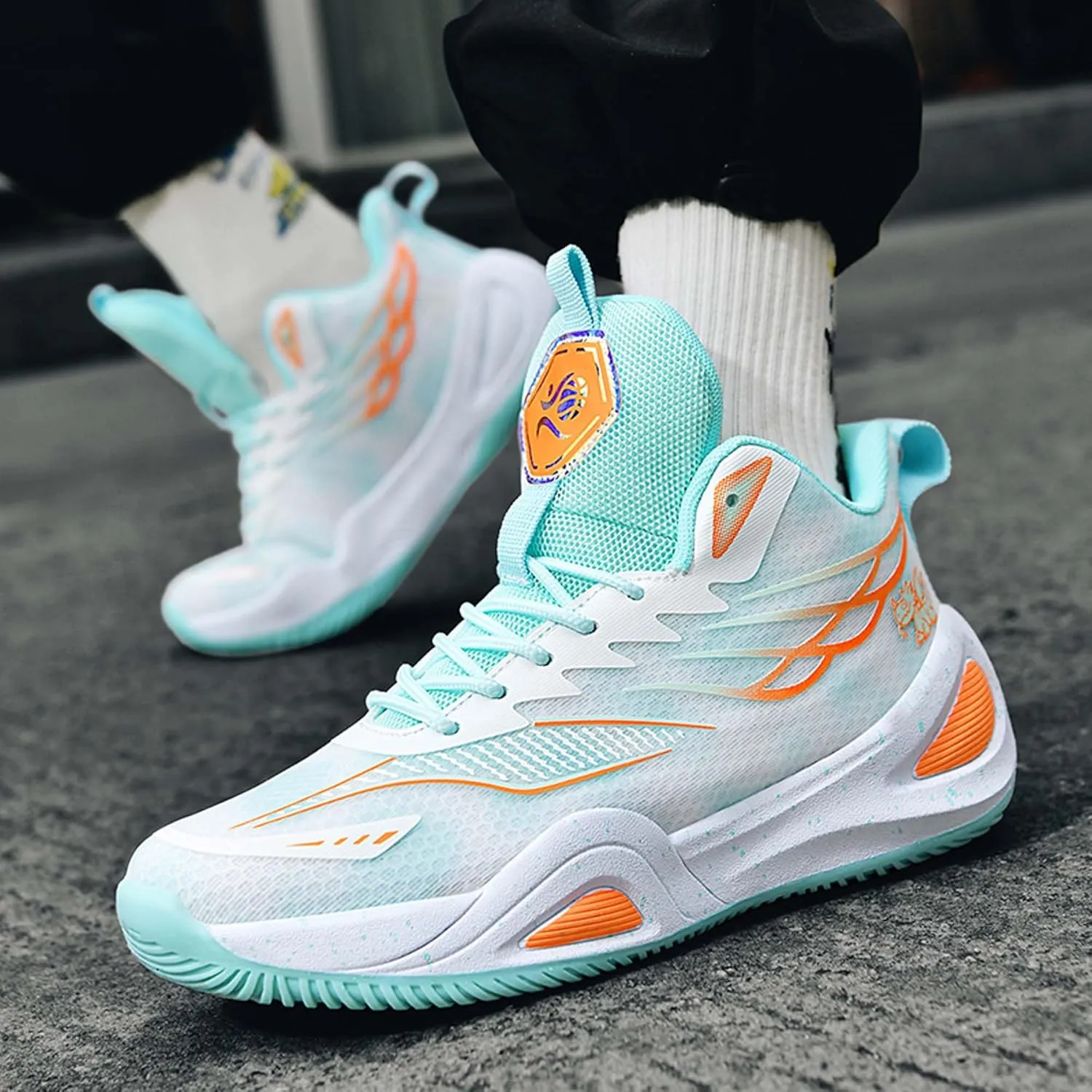 Mens Womens Couples Lace Up Mid Top Casual Sneakers Comfortable and Breathable Running Shoes Rubber Sole Non Slip Basketball Sneakers Walking Shoes Wear Resistant and Durable Fitness Training Shoes