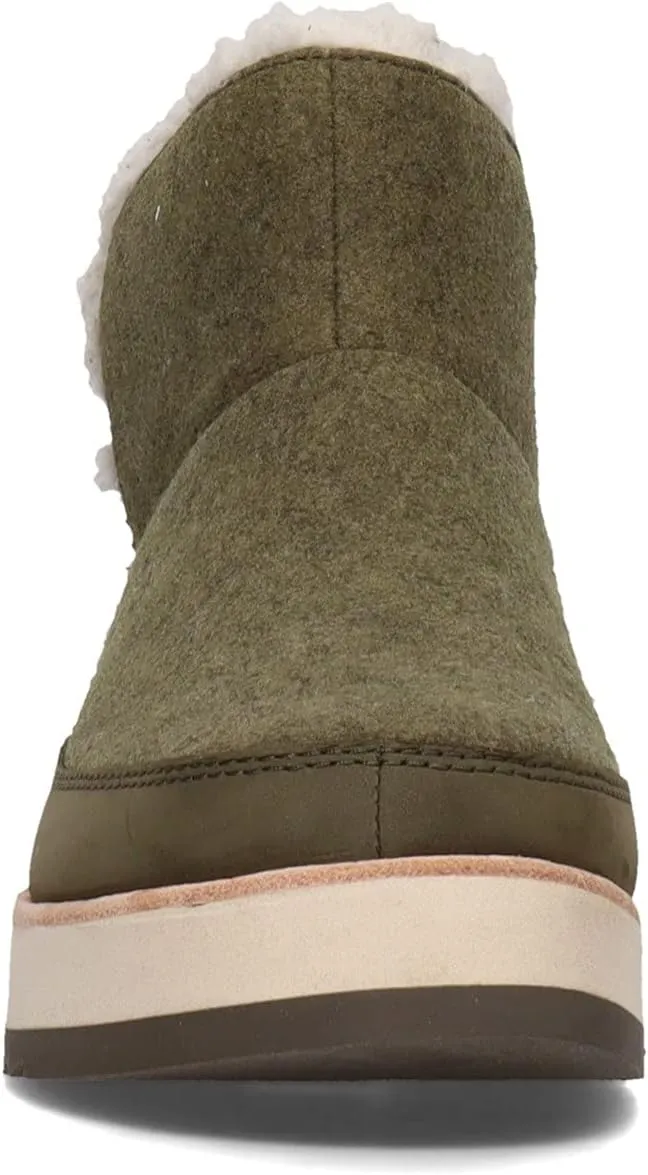 Merrell Women's Juno Pull on Snow Boot