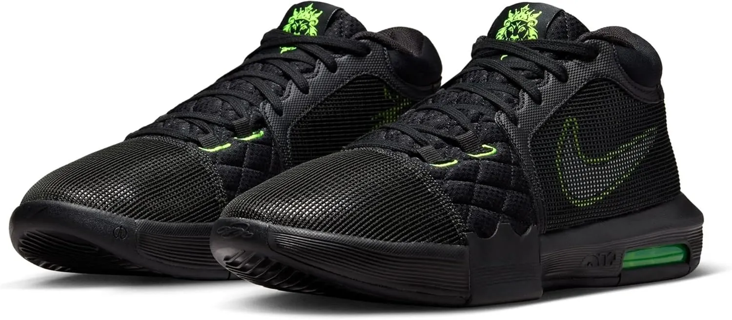 Nike Men's Basketball Shoe