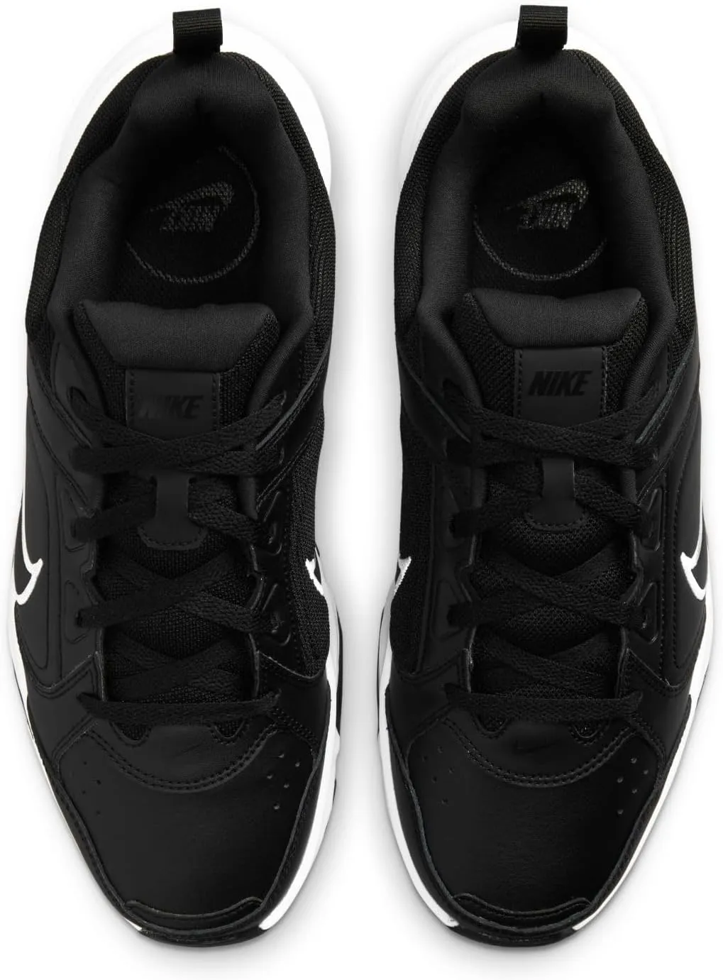 NIKE Men's Gymnastics Shoe
