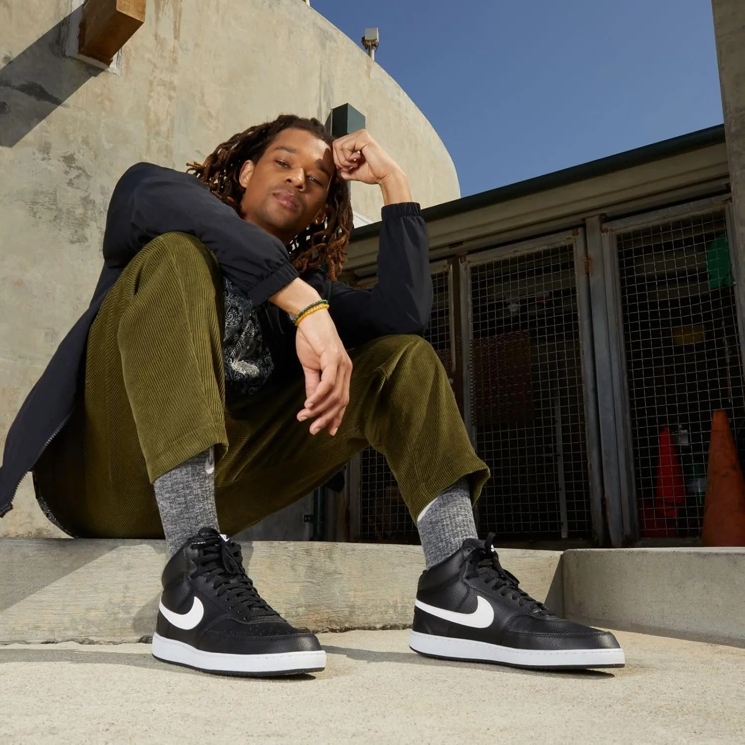 Nike Men's Low-top Walking Shoe