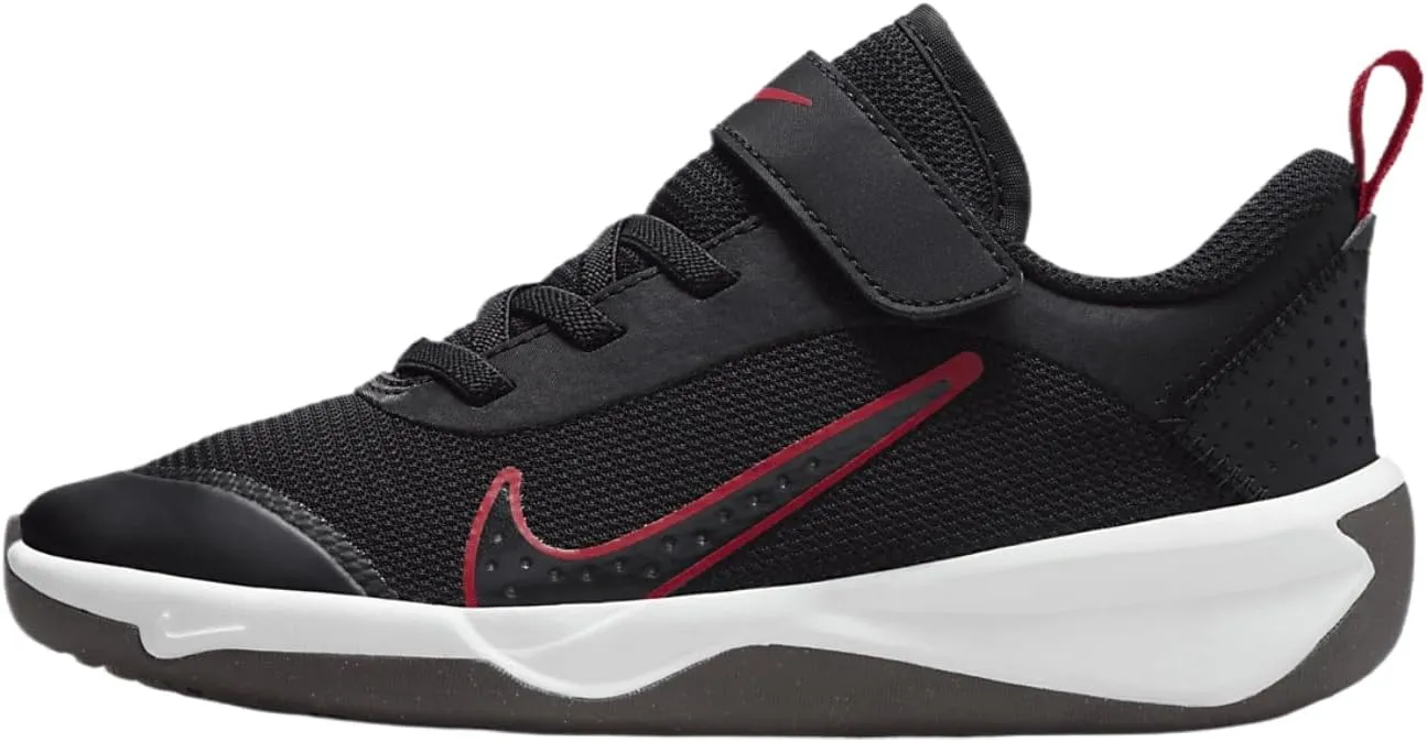 Nike Omni Multi-Court Little Kids' Shoes (DM9026-008, Shown: Black/Gym Red/Cement Grey/Burgundy Ash)