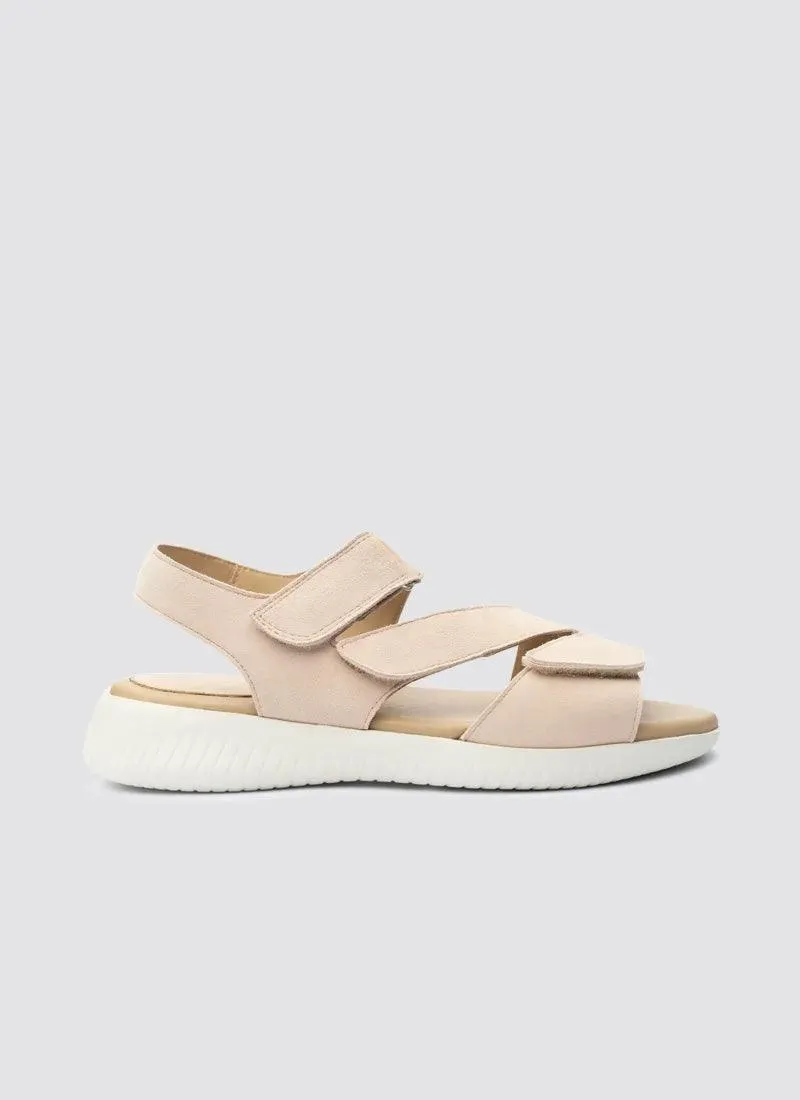 Quinn Sandal