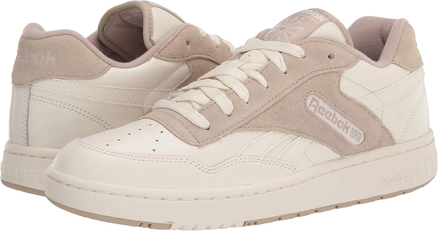 Reebok Unisex-Adult Bb 4000 Sneaker