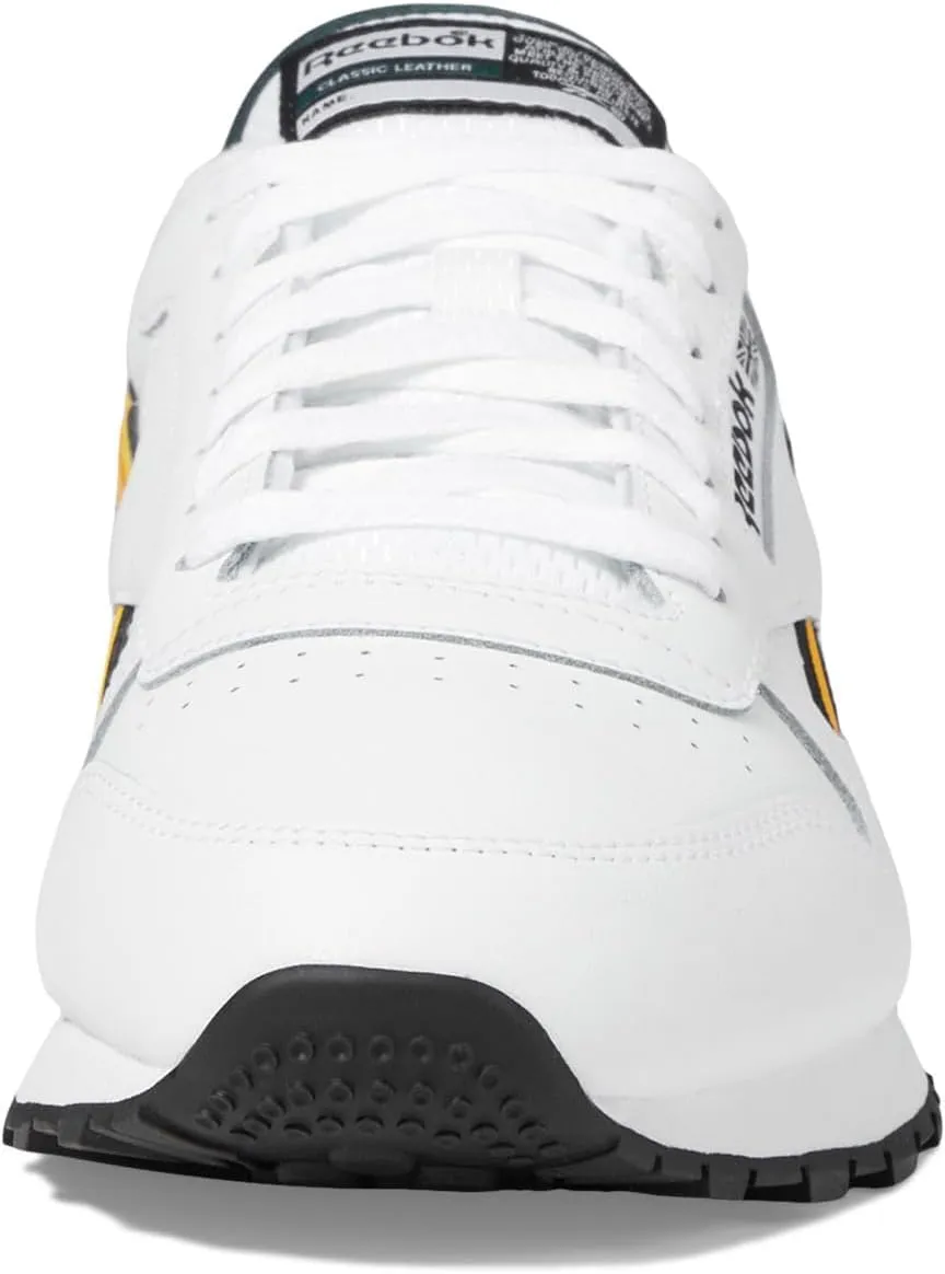 Reebok Unisex-Adult Classic Leather Sneaker