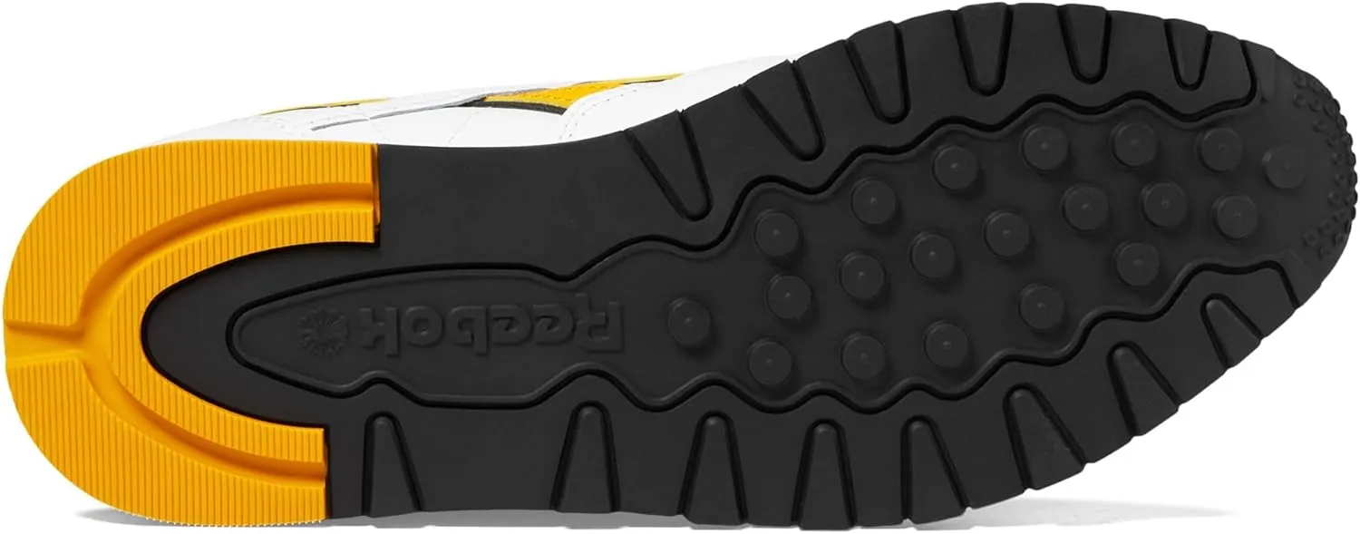 Reebok Unisex-Adult Classic Leather Sneaker