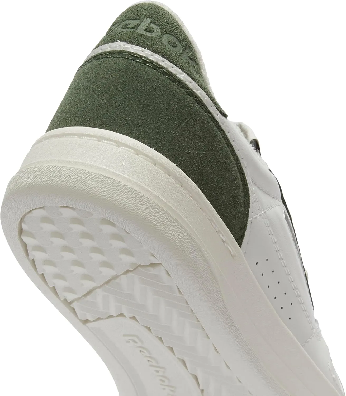 Reebok Unisex-Adult Lt Court Sneaker