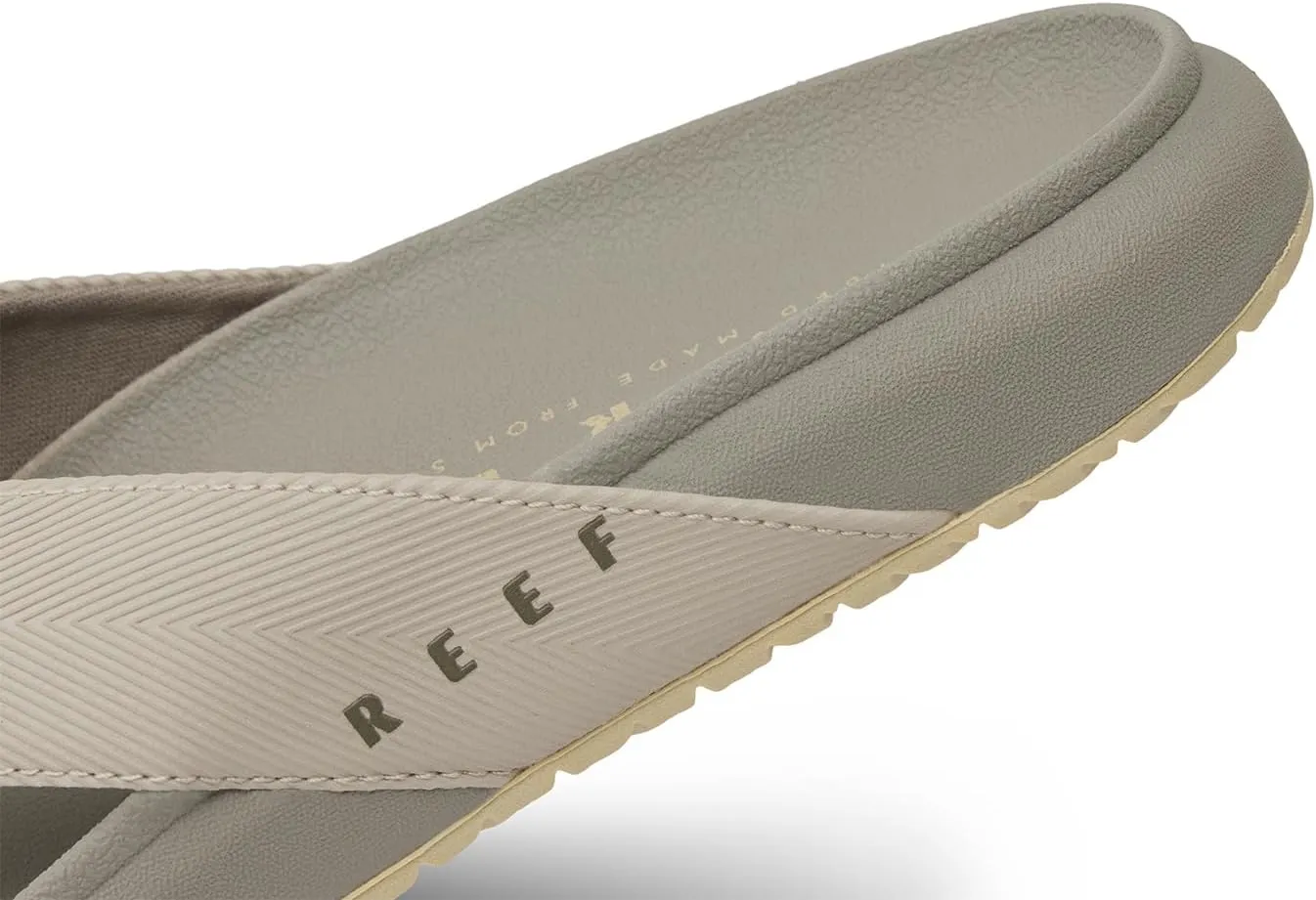 REEF Raglan Men's Flip Flop Sandal, Soft & Supportive Footbed, Water Friendly Straps