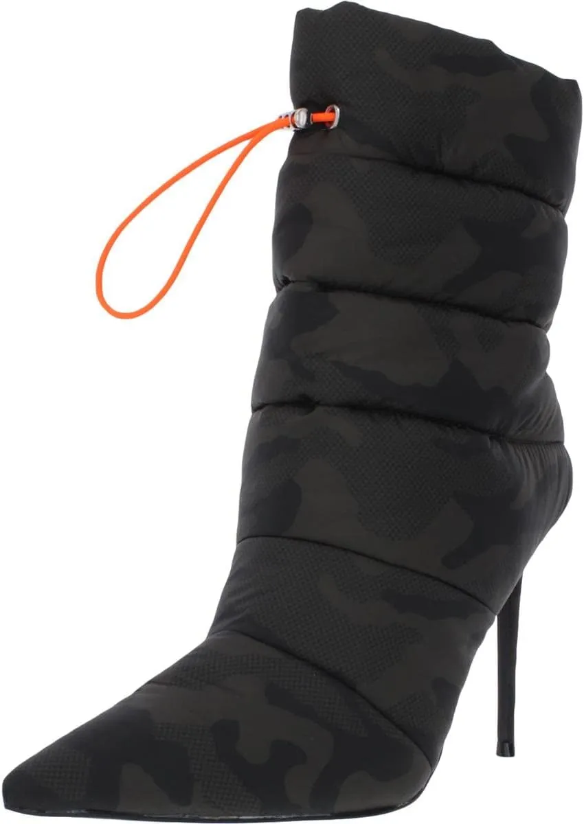 Steve Madden Women's Cloak Ankle Boot