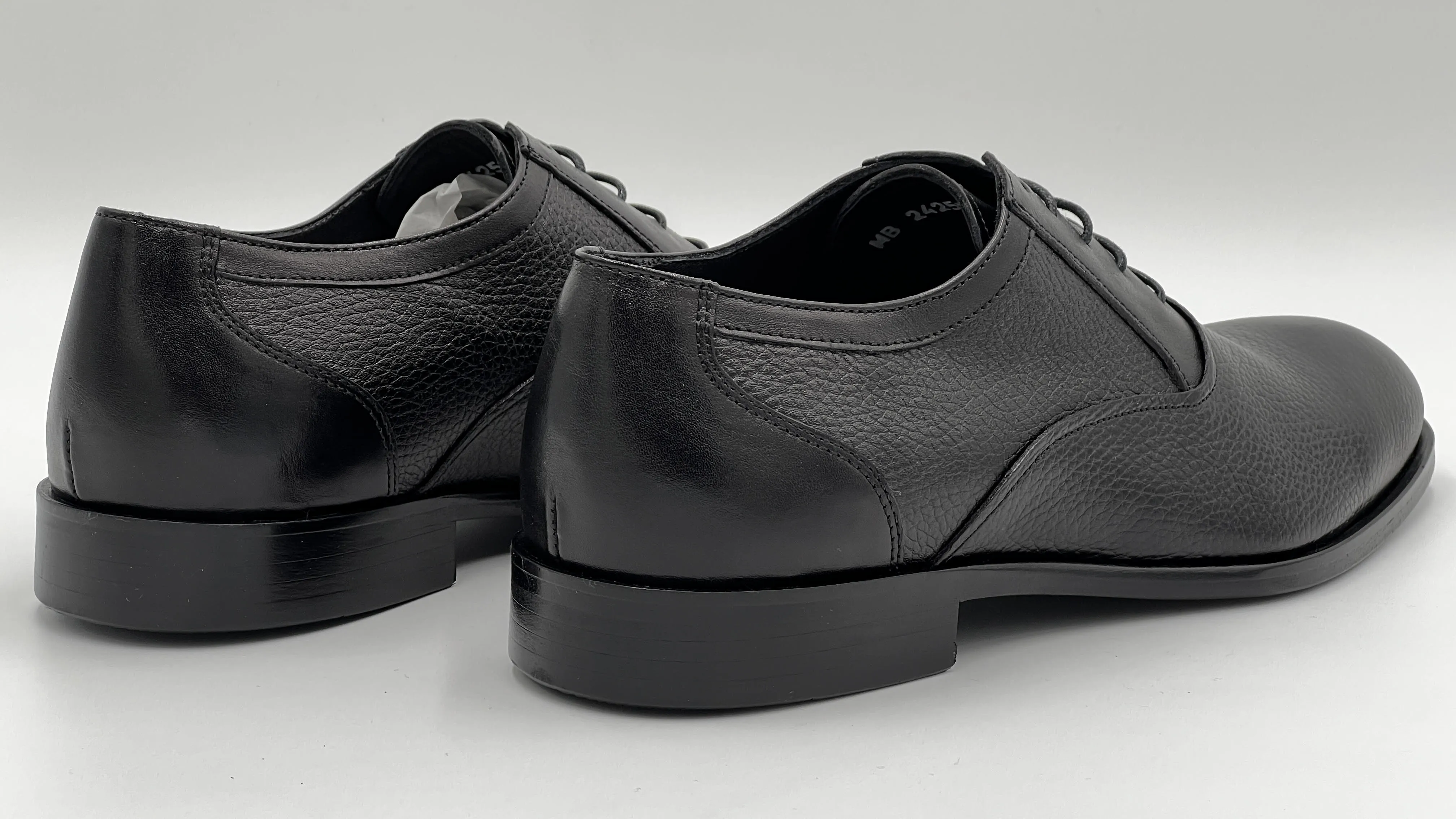 Style: 24202-Black