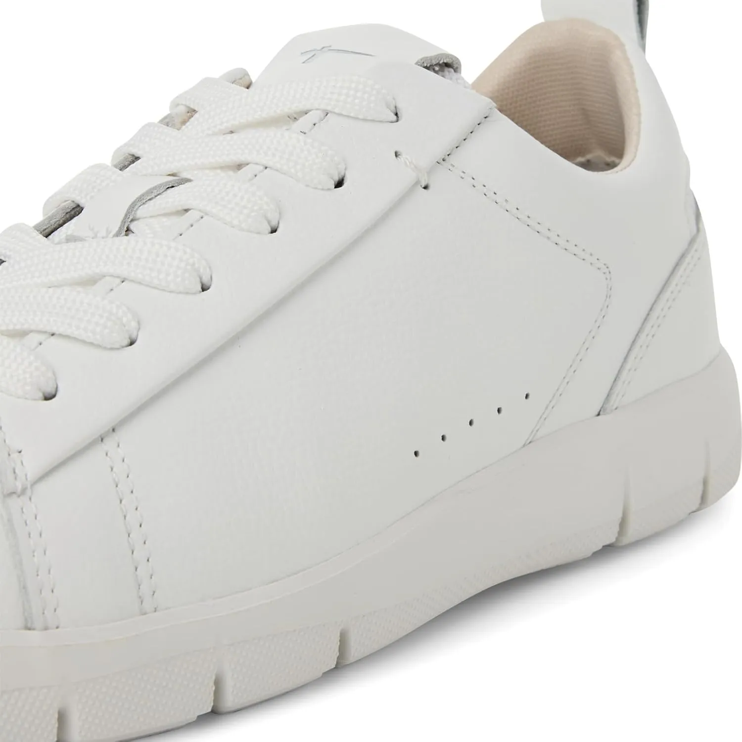 Tamaris Women's Low Trainers Lace-up