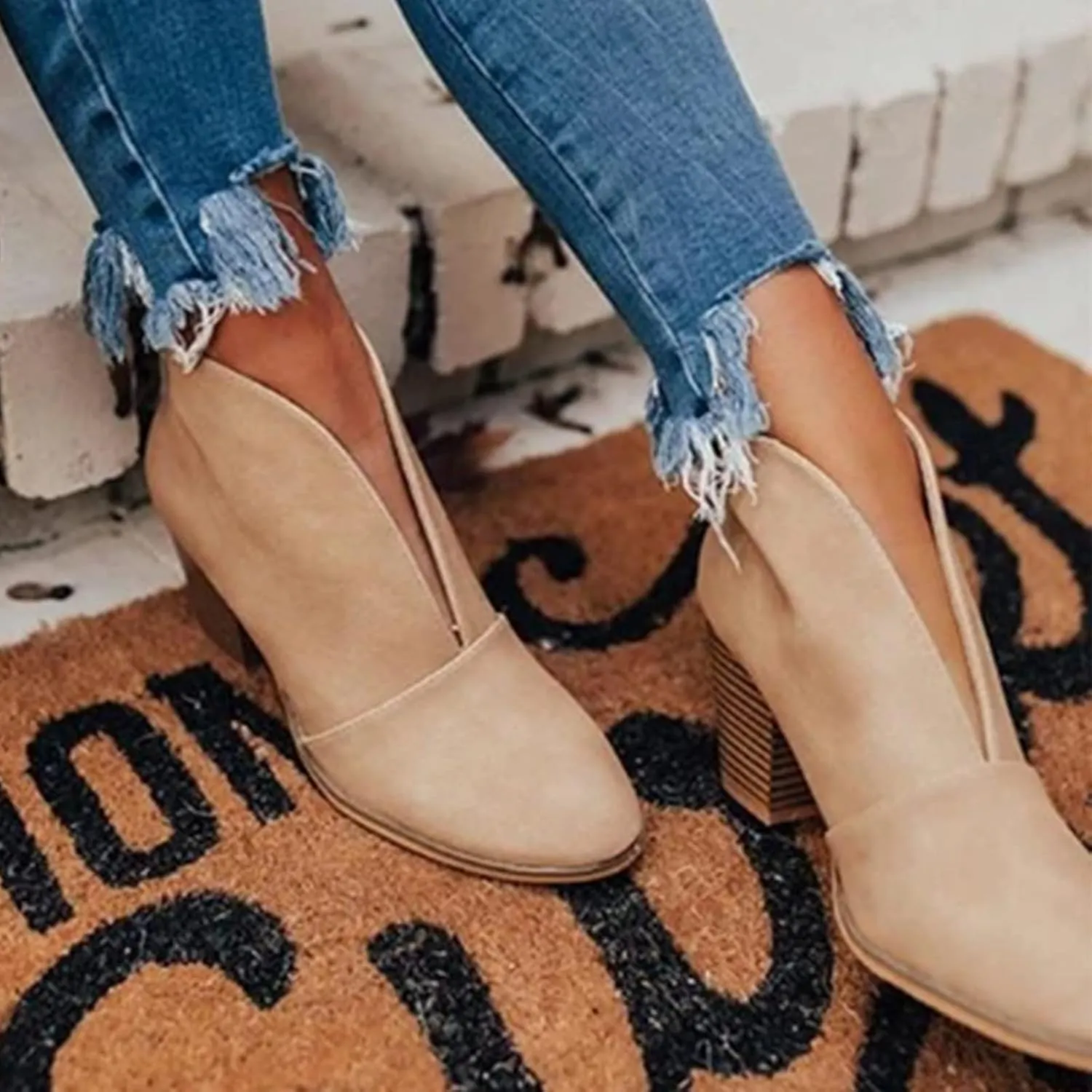 V Cut Ankle Boots Pull On Stacked Chelsea Booties Chunky Block Mid Heel Wedge Booties Almond Toe Low Top Suede Stylish Boots for Women Dressy Winter Fall Fashion Party