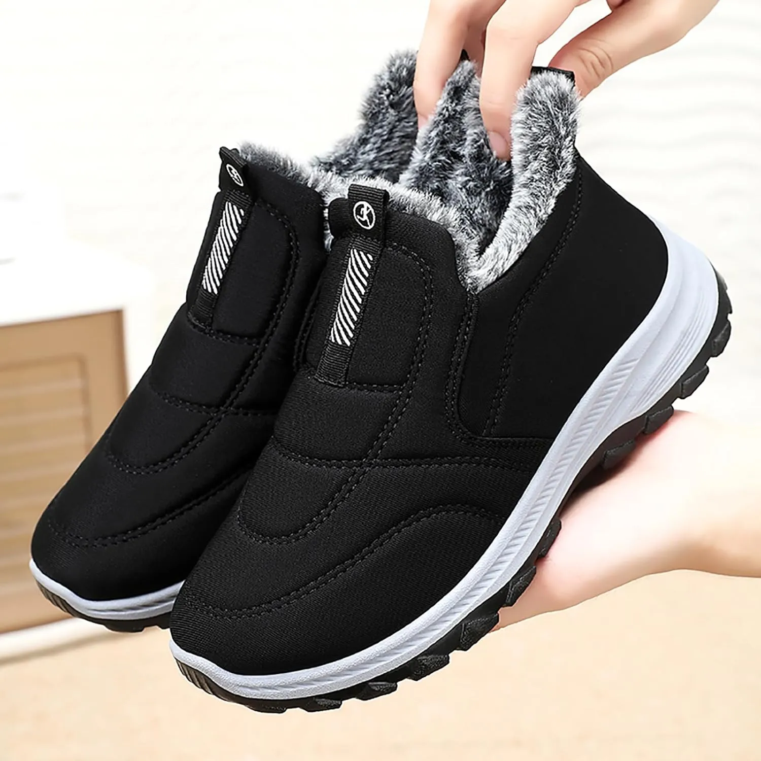 Women Winter Snow Boots Comfortable Warm Fur lined Slip on Ankle Boots Lightweight Waterproof Outdoor Booties